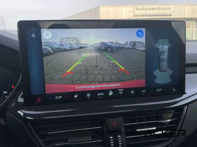 Ford Focus ST Line Wagon