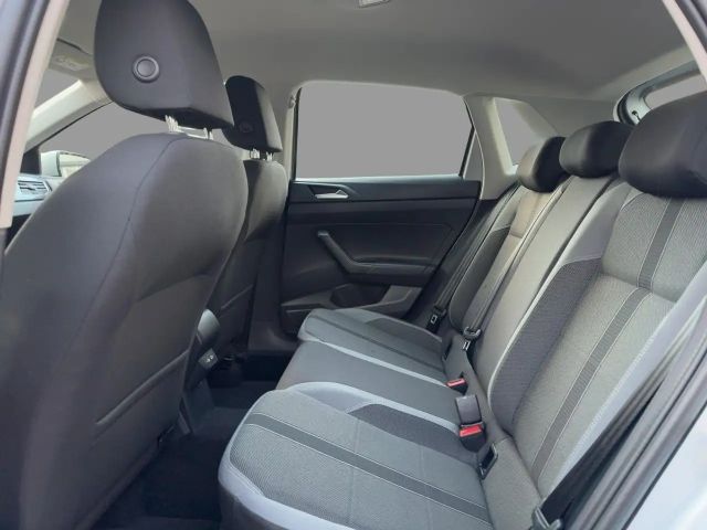 Volkswagen Polo 1.0 TSI DSG Highline