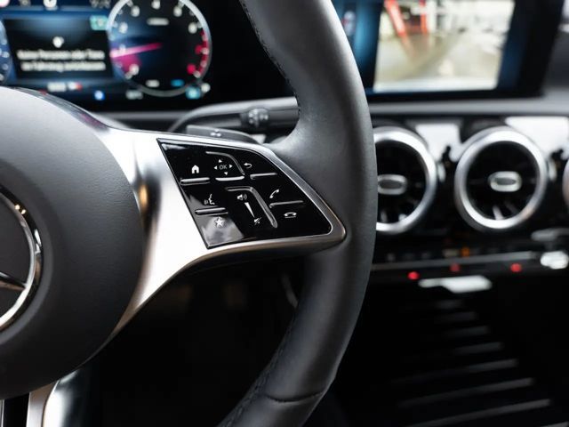 Mercedes-Benz A 180 Progressive