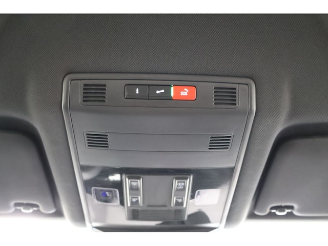 Volkswagen T-Roc 1.5 TSI DSG R-Line