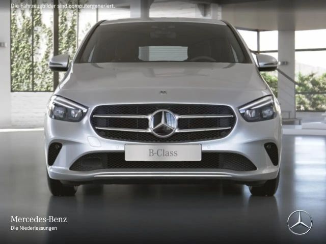 Mercedes-Benz B 200 Progressive Sedan