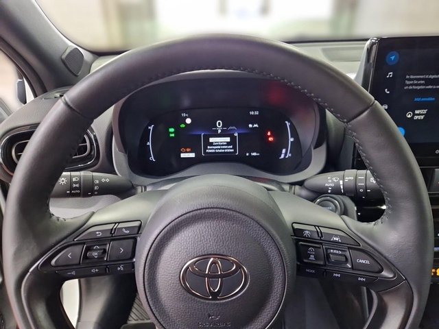 Toyota Yaris Cross 4x2 5-deurs Plus