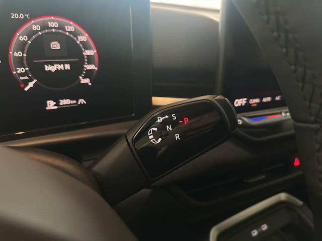 Volkswagen T-Roc 1.5 eTSI DSG Life