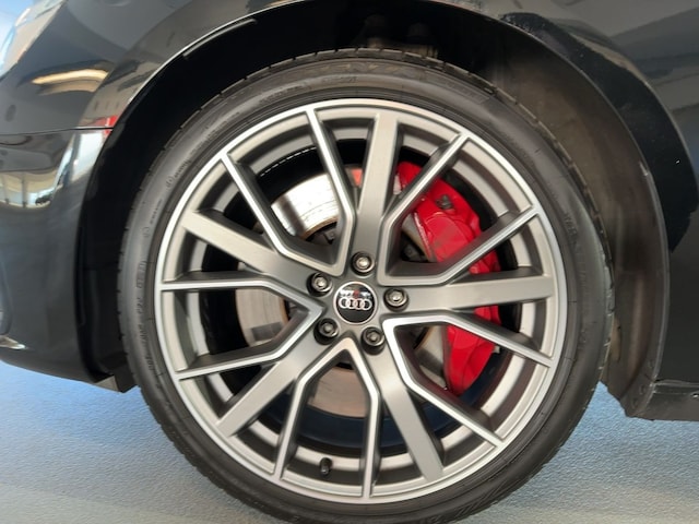 Audi S4 Avant Quattro