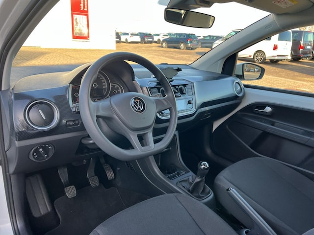 Volkswagen up! Move Move up!