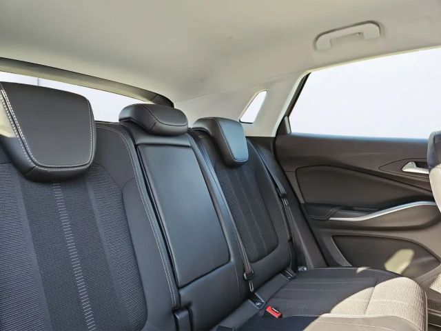 Opel Grandland X 1.2 Turbo Enjoy