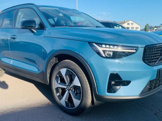 Volvo XC40 Dark Plus