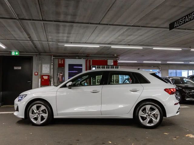 Audi A3 35 TFSI S-Tronic Sedan