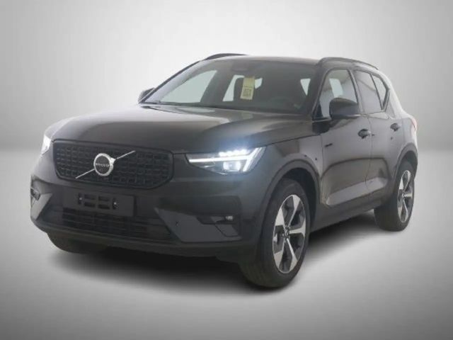 Volvo XC40 Business Dark Plus