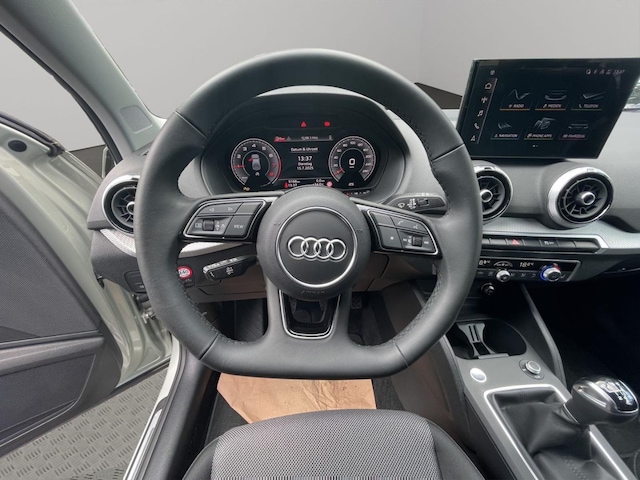 Audi Q2 30 TFSI S-Line