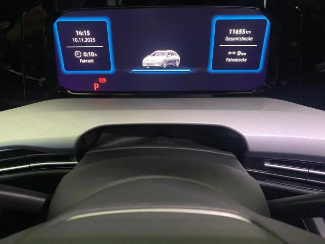 Volkswagen Golf Business DSG Variant