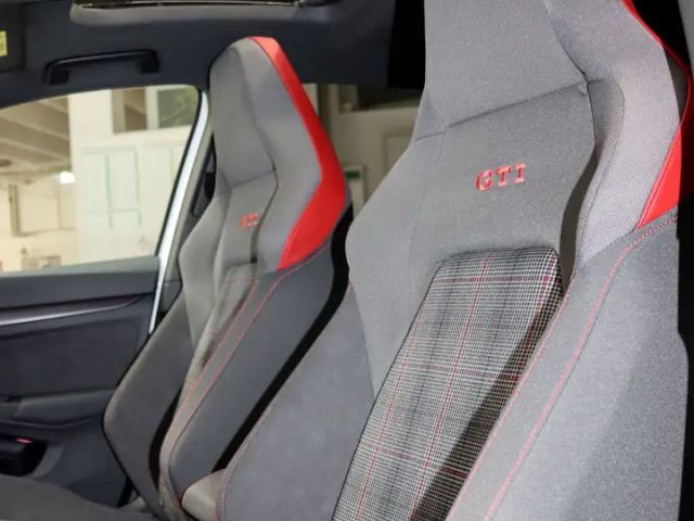 Volkswagen Golf 2.0 TSI DSG GTI