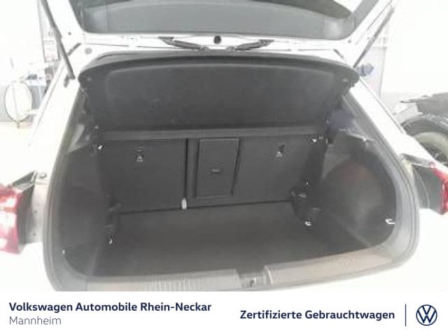 Volkswagen T-Roc 1.5 TSI DSG R-Line