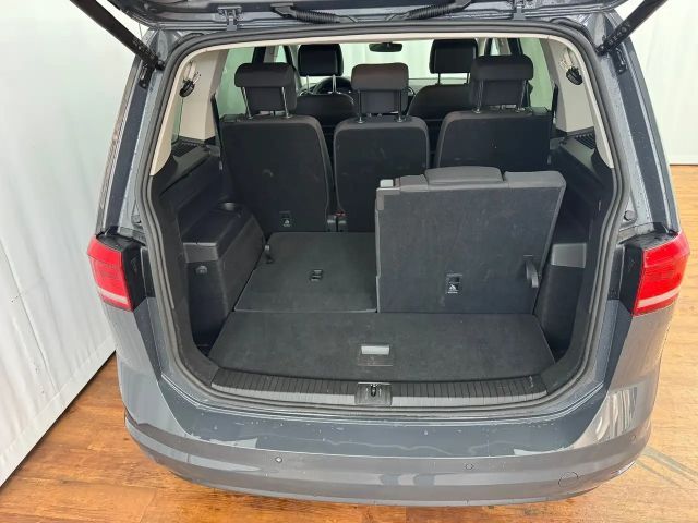 Volkswagen Touran DSG Life