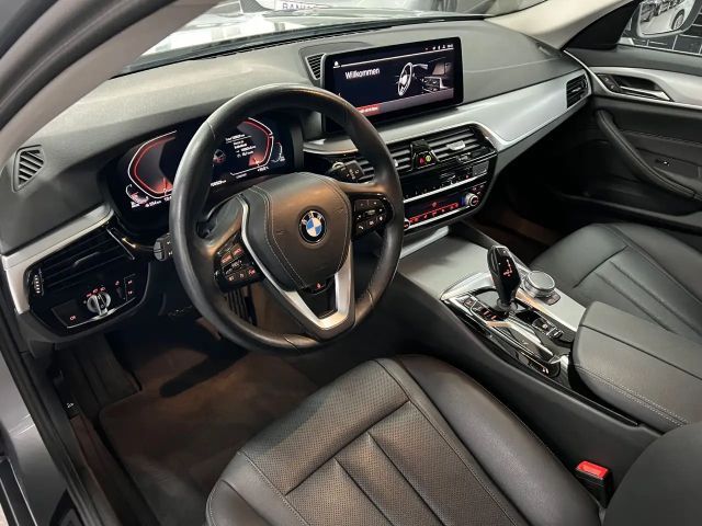 BMW 520 520d Touring xDrive