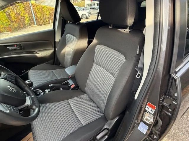 Suzuki S-Cross AllGrip Hybrid