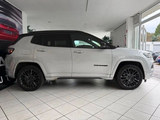 Jeep Compass 4x4 Hybrid