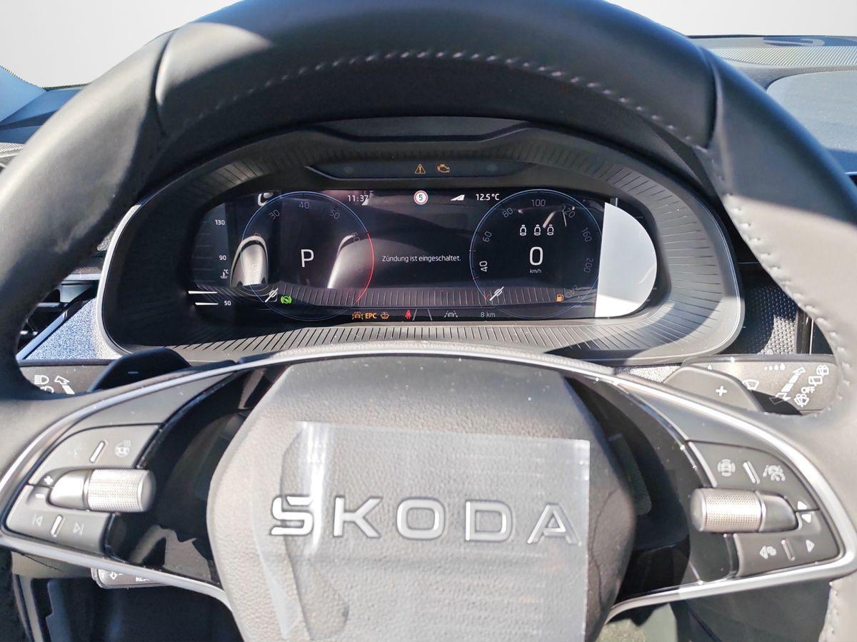 Skoda Kamiq Balance 1,5 TSI DSG AHK Navi Spurwechsela.