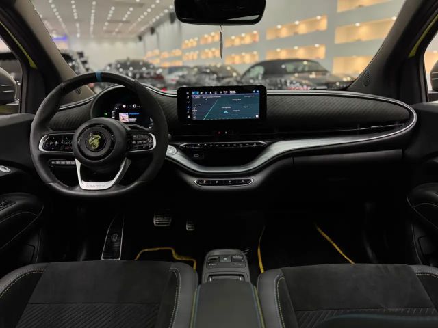 Abarth 500e Scorpionissima