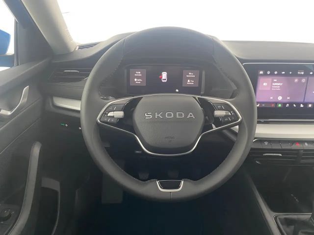 Skoda Octavia Essence TSI