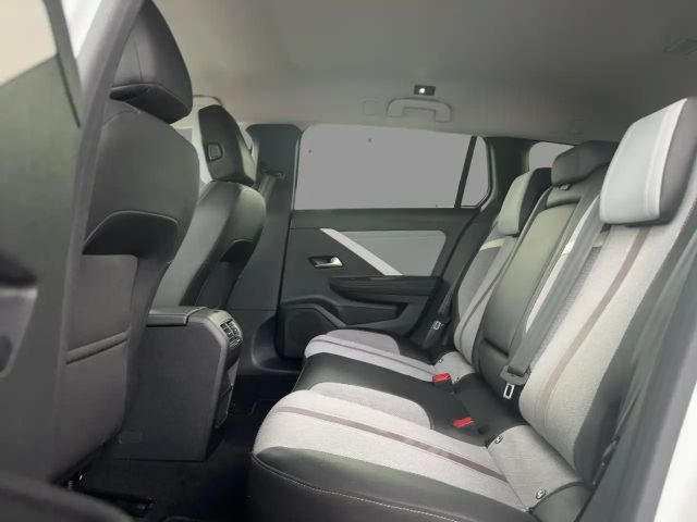 Opel Astra 1.2 Turbo Sports Tourer Turbo