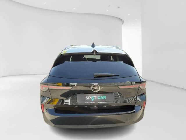 Opel Astra Enjoy Sports Tourer
