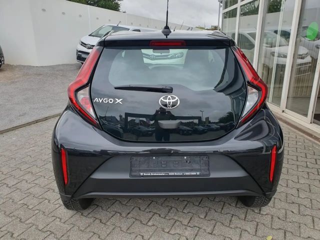 Toyota Aygo X Business Hatchback