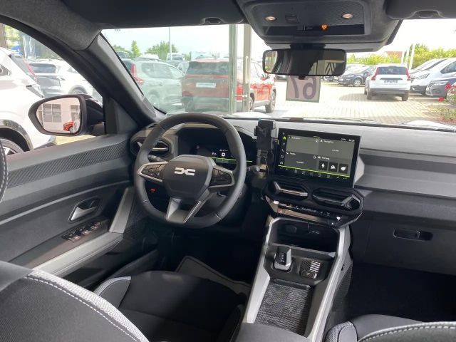 Dacia Bigster Hybrid 155