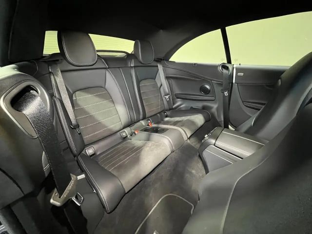 Mercedes-Benz C 200 AMG Line Cabriolet