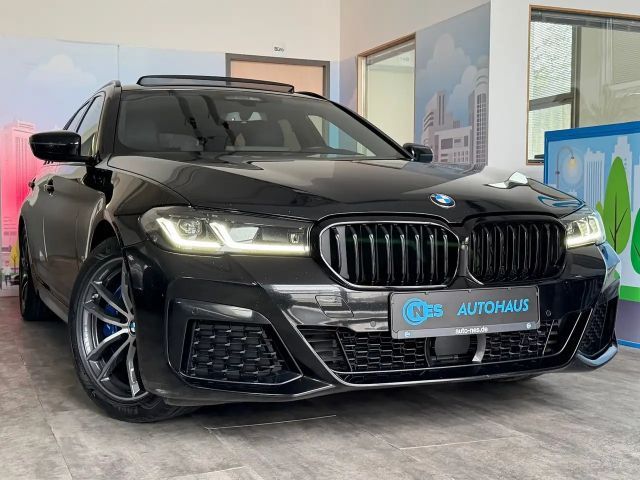 BMW 530 530e M-Sport