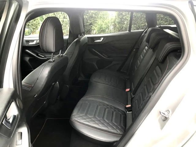 Ford Focus ST Line Wagon