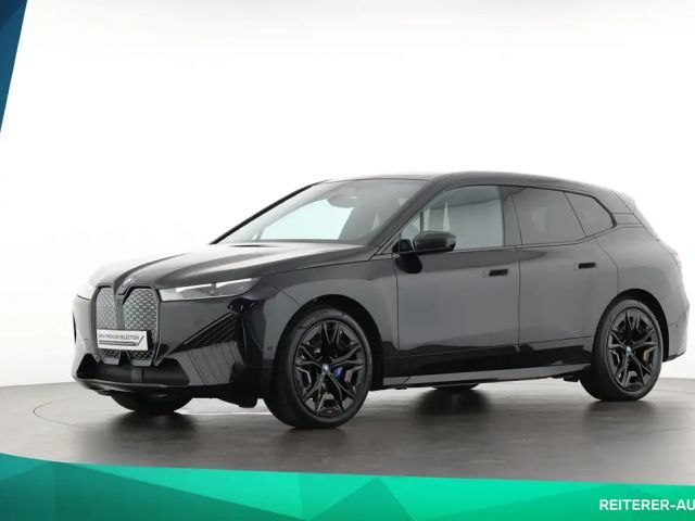 BMW iX xDrive50