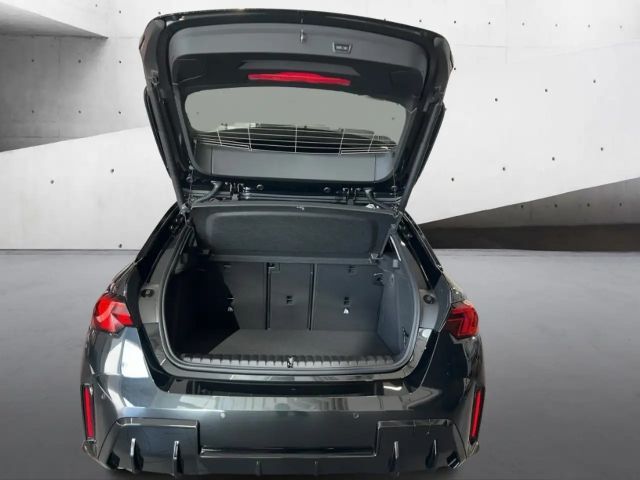 BMW 118 118d M-Sport Sedan