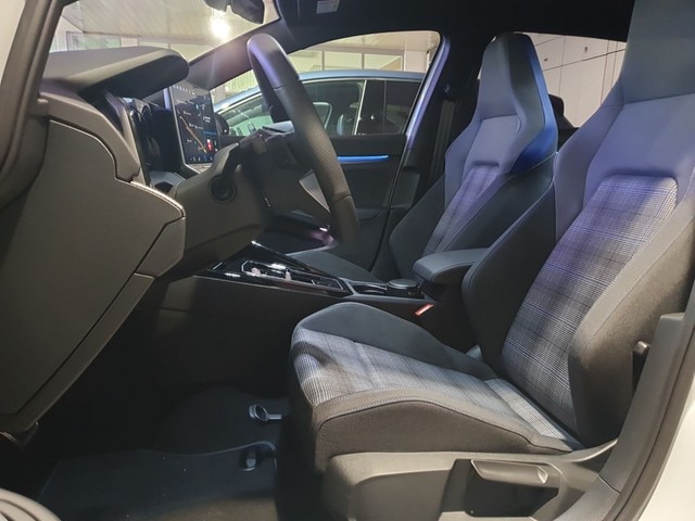 Volkswagen Golf eHybrid