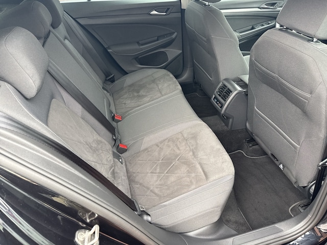 Volkswagen Golf DSG Golf VIII Plus Style