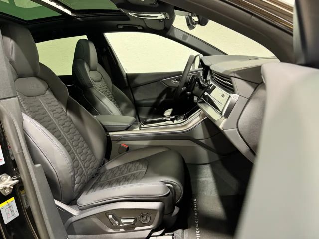 Audi RS Q8 4.0 TFSI Performance Quattro