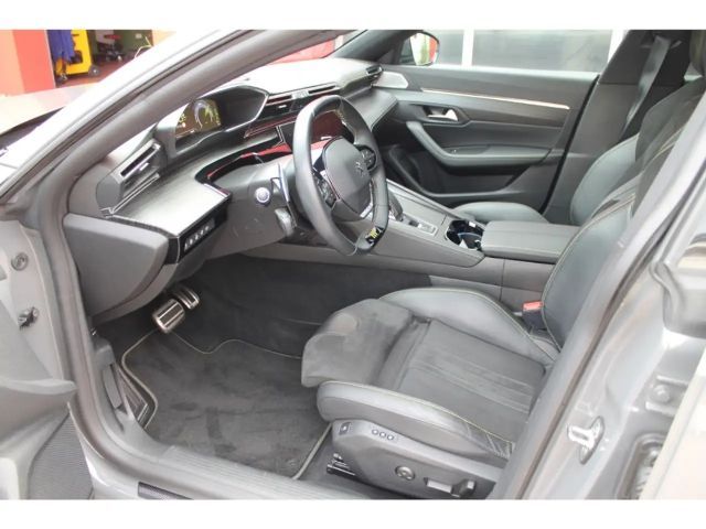 Peugeot 508 Hybrid4 SW