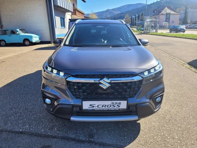 Suzuki S-Cross AllGrip Hybrid