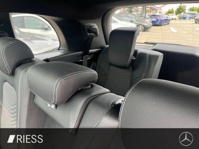 Mercedes-Benz GLB 250 4MATIC Progressive