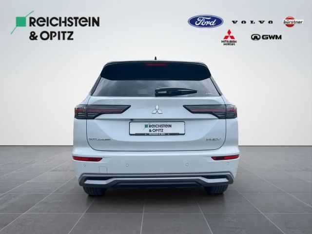 Mitsubishi Outlander 4WD PHEV