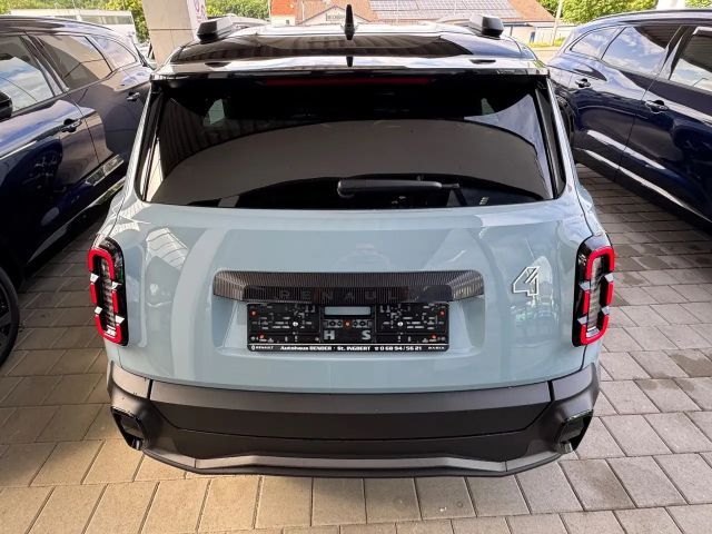 Renault 4 Comfort E-Tech Techno