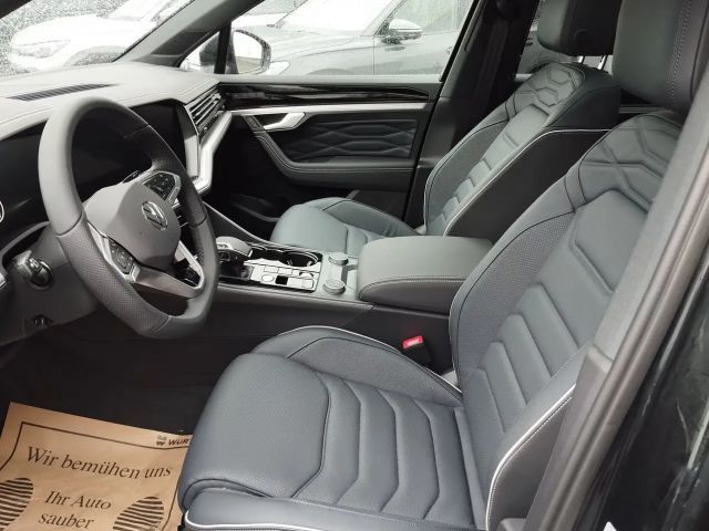 Volkswagen Touareg 4Motion R-Line