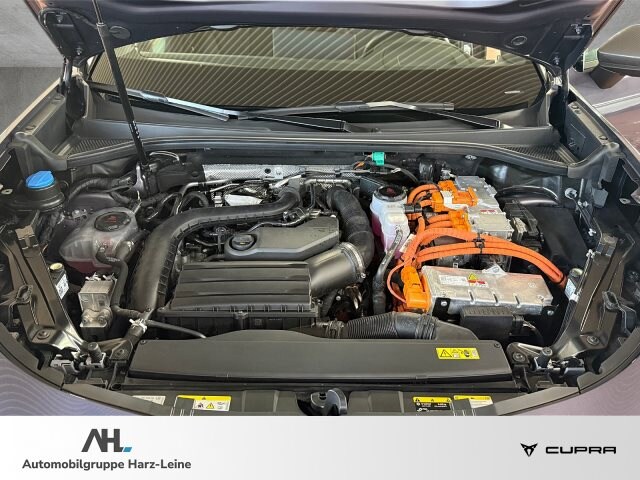 Cupra Terramar 1.5 e-Hybrid