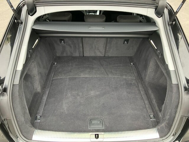 Audi A4 35 TFSI Avant S-Tronic