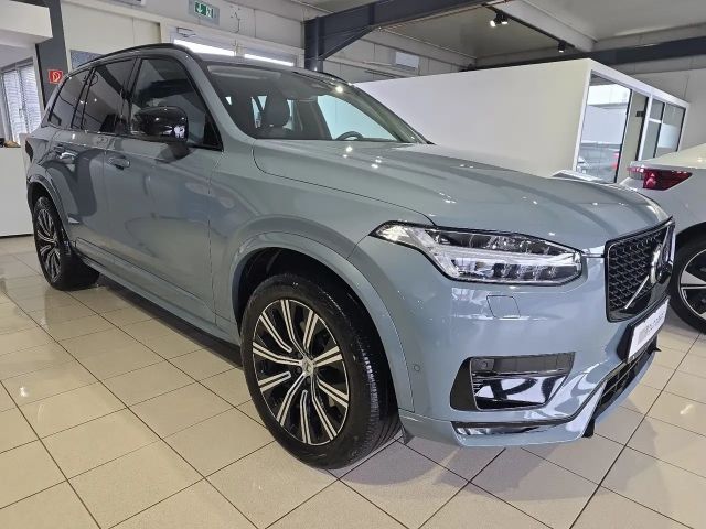 Volvo XC90 AWD Dark Plus