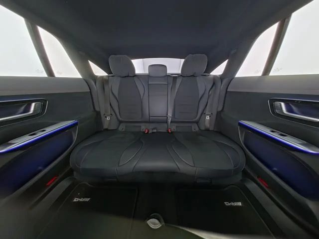 Mercedes-Benz EQE 350 4MATIC AMG Line Sedan