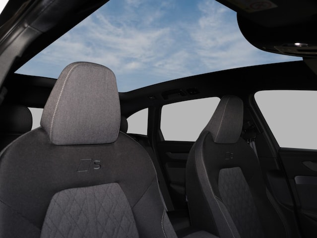 Audi A6 Avant Quattro S-Tronic