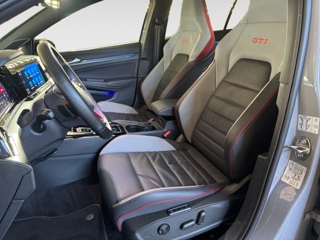 Volkswagen Golf 2.0 TSI DSG Golf VIII