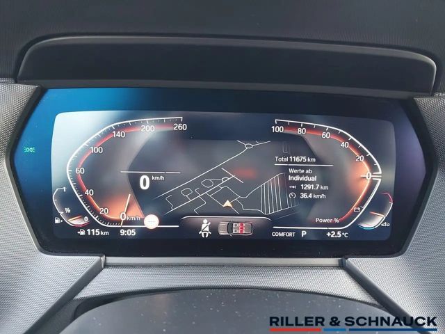 BMW 118 118i Sedan Sport Line