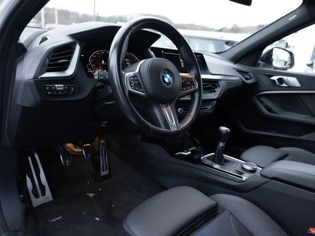 BMW 118 118i M-Sport Sedan